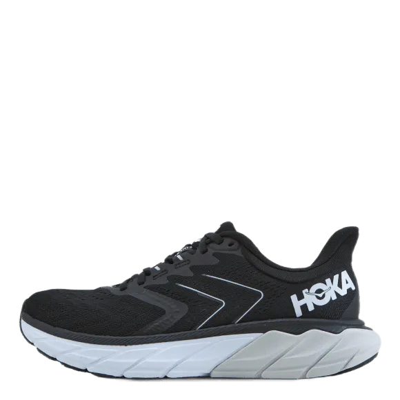 Arahi 5 White/Black