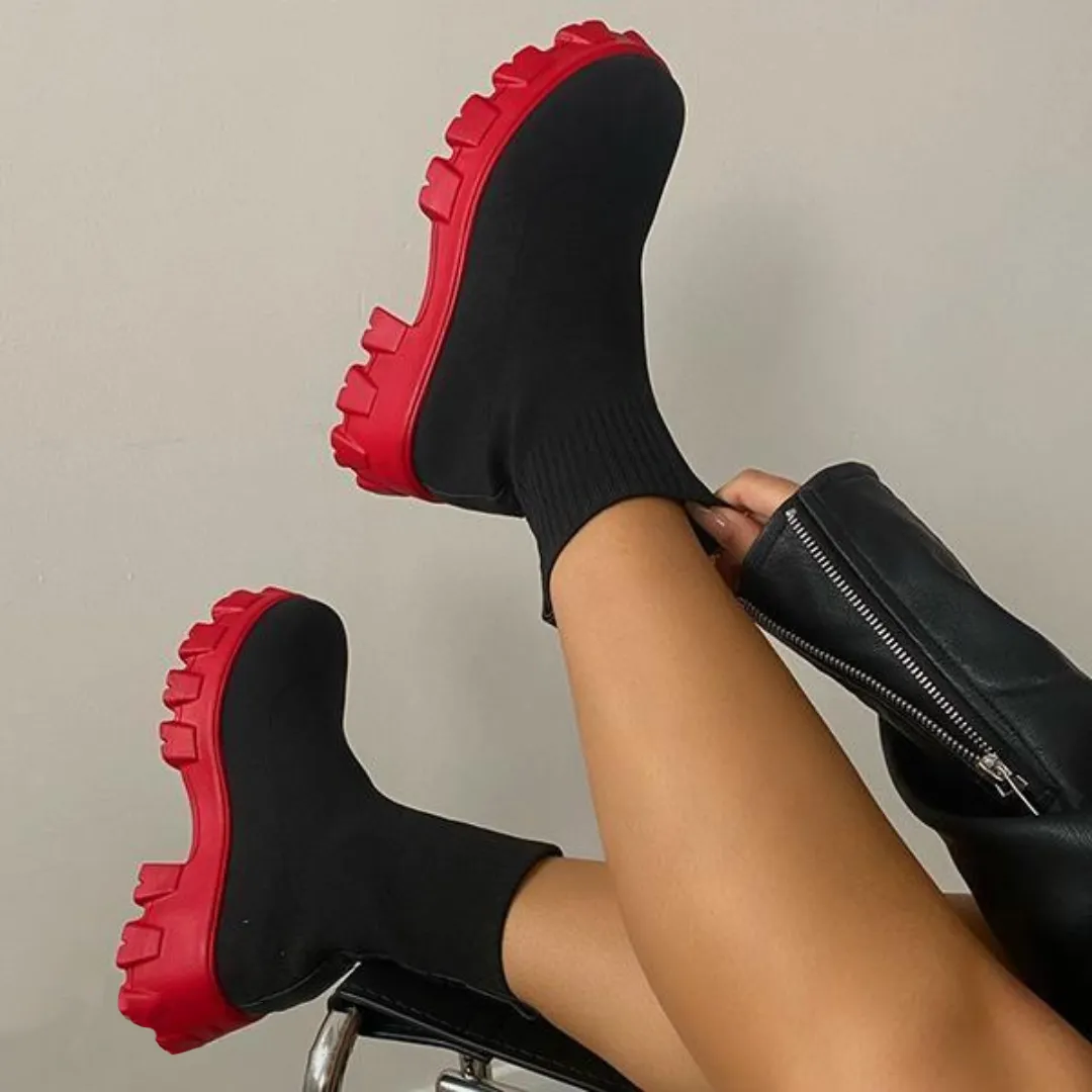 AUBREE - CLASSIC COZY BOOTS