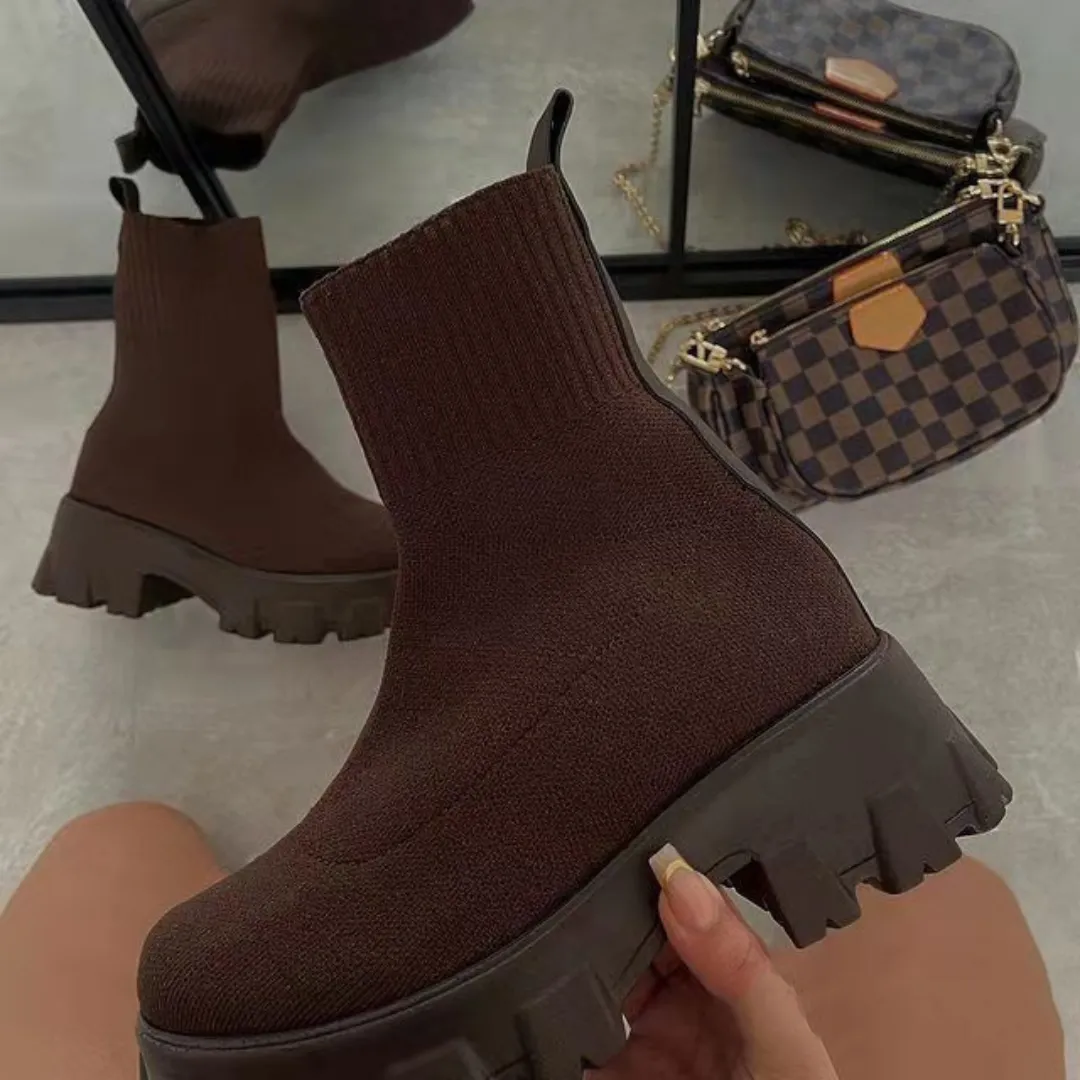 AUBREE - CLASSIC COZY BOOTS