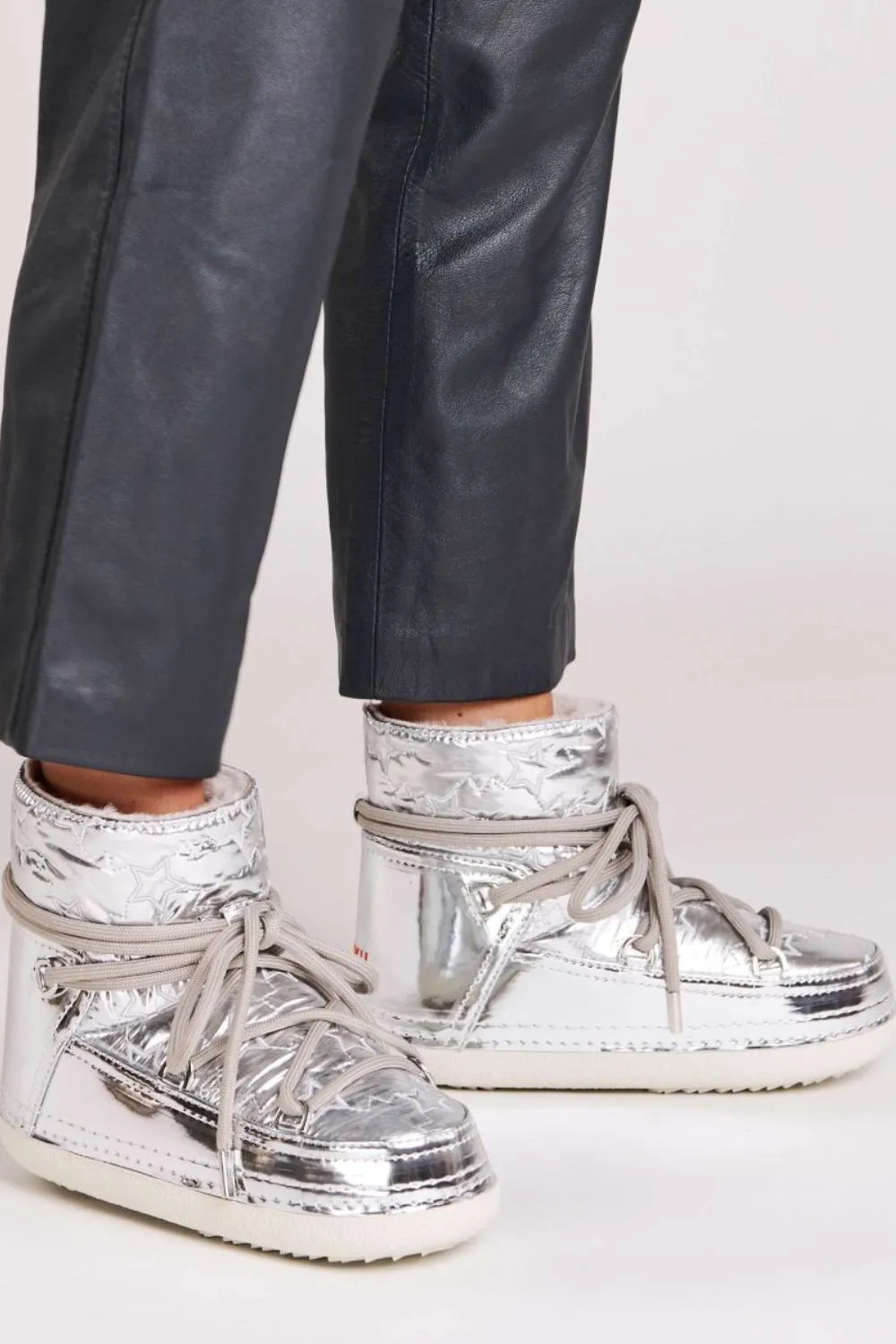 Bomber Star Boots