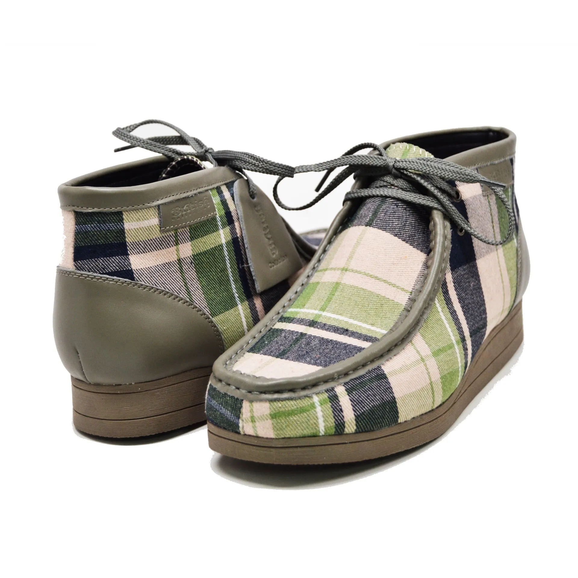British Walkers New Castle 2 Wallabee Boots Men's Plaid Suede and Leather