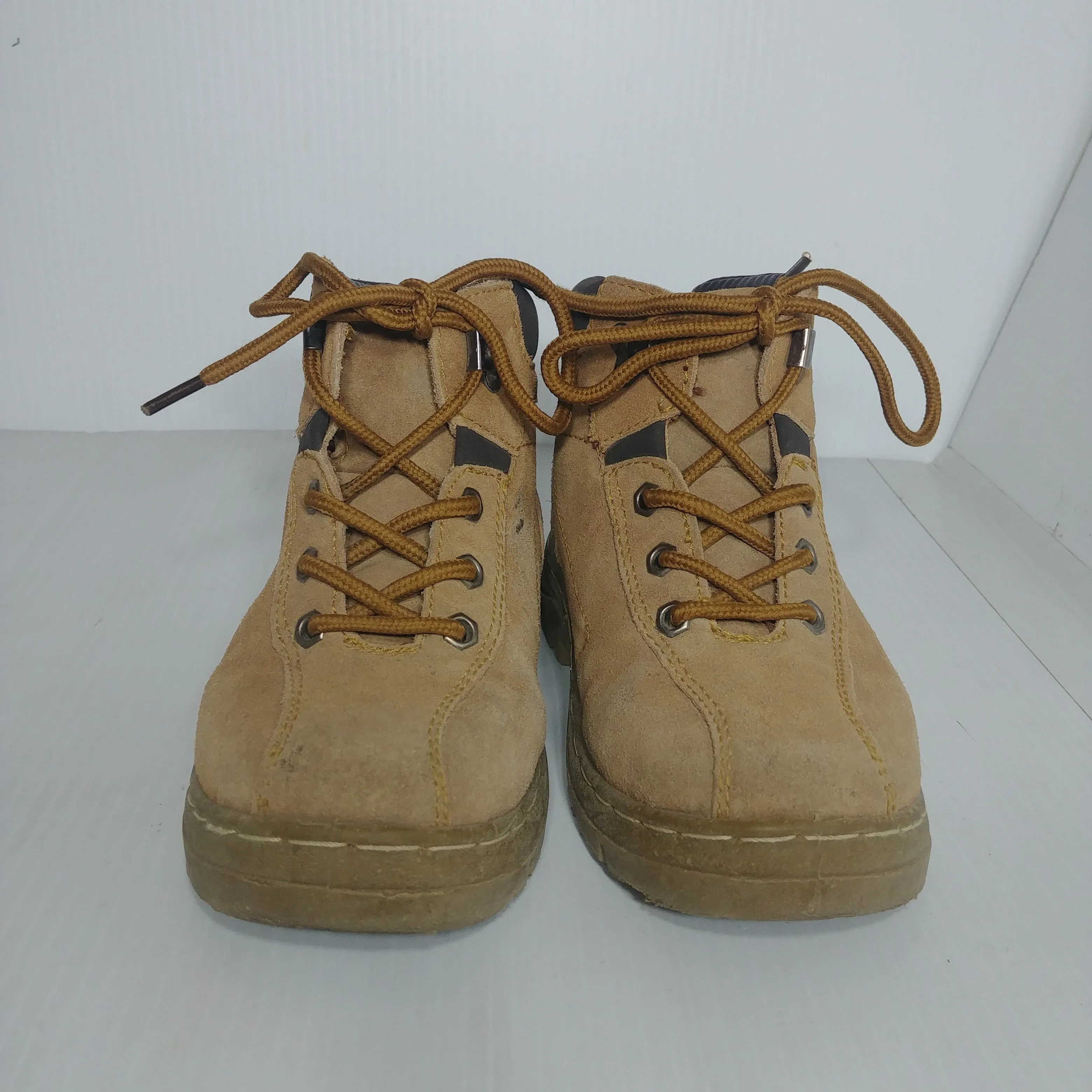 B.U.M. Equipment Kids Hiking Boots - Size 1 - Pre-owned - KPEL6W