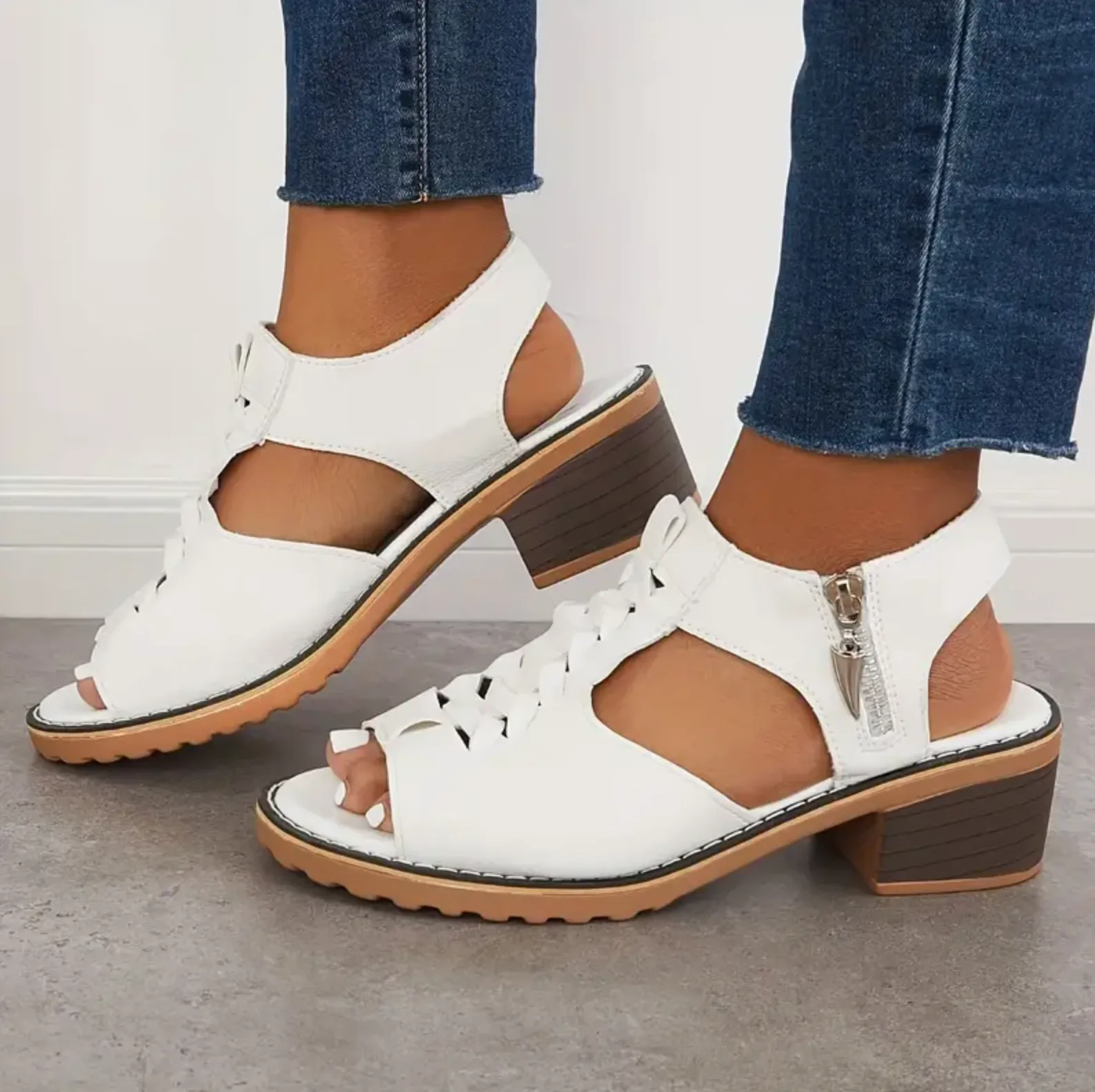 Comelyy Thick heel round toe hollow side zipper sandals for women casual Roman sandals for women