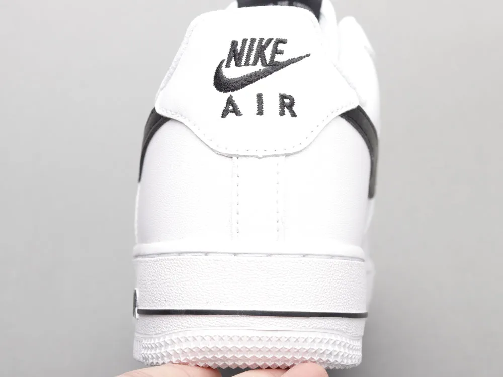 EI -TRENDY NKE SNEAKER 471