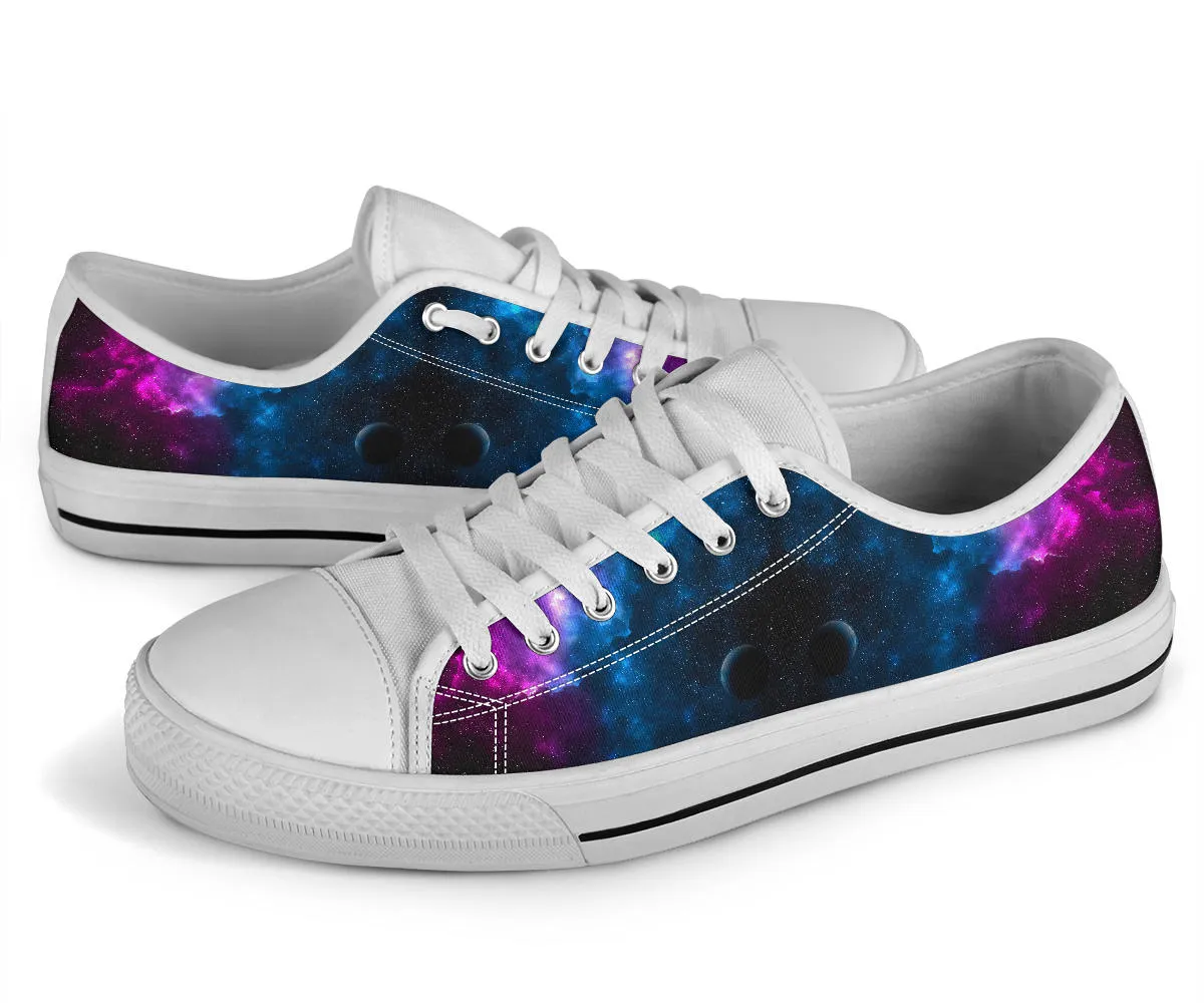 Galaxy Stars Women's Low Top Sneakers
