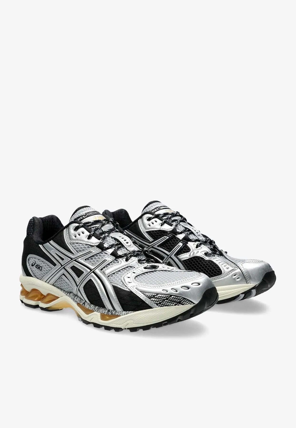 GEL-Nimbus 10.1 Low-Top Sneakers