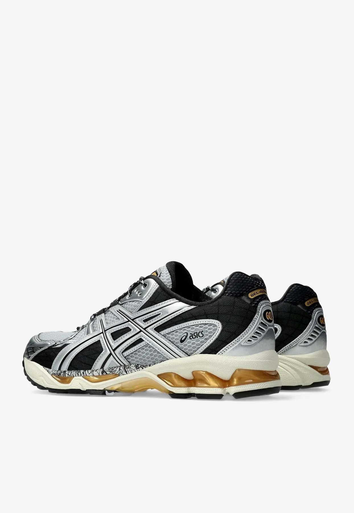 GEL-Nimbus 10.1 Low-Top Sneakers
