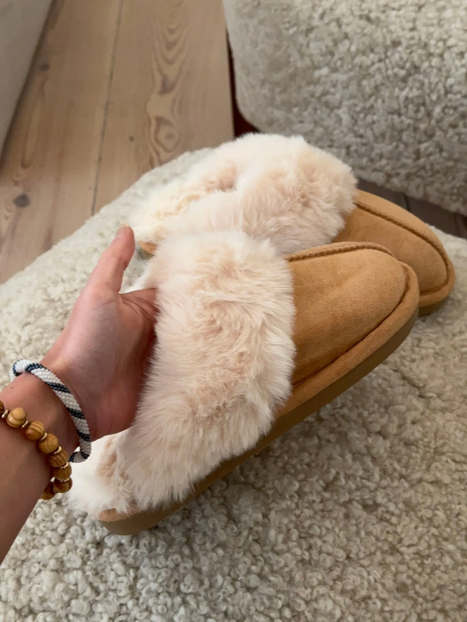 Moroni slippers - light brown