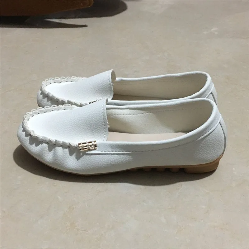 Plus Size 35-43 Women Flats Faux Suede Slip on Flat Shoes Woman Loafers Metal Boat Shoes Soft Female Shoes Black zapatos mujer