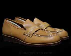 Size 6 M Leather Loafers - Never Worn - 1960s Tan Shoes - Hipster 60s Mod Style - Top Stitched - Novelty Print Lining - Deadstock - 44207