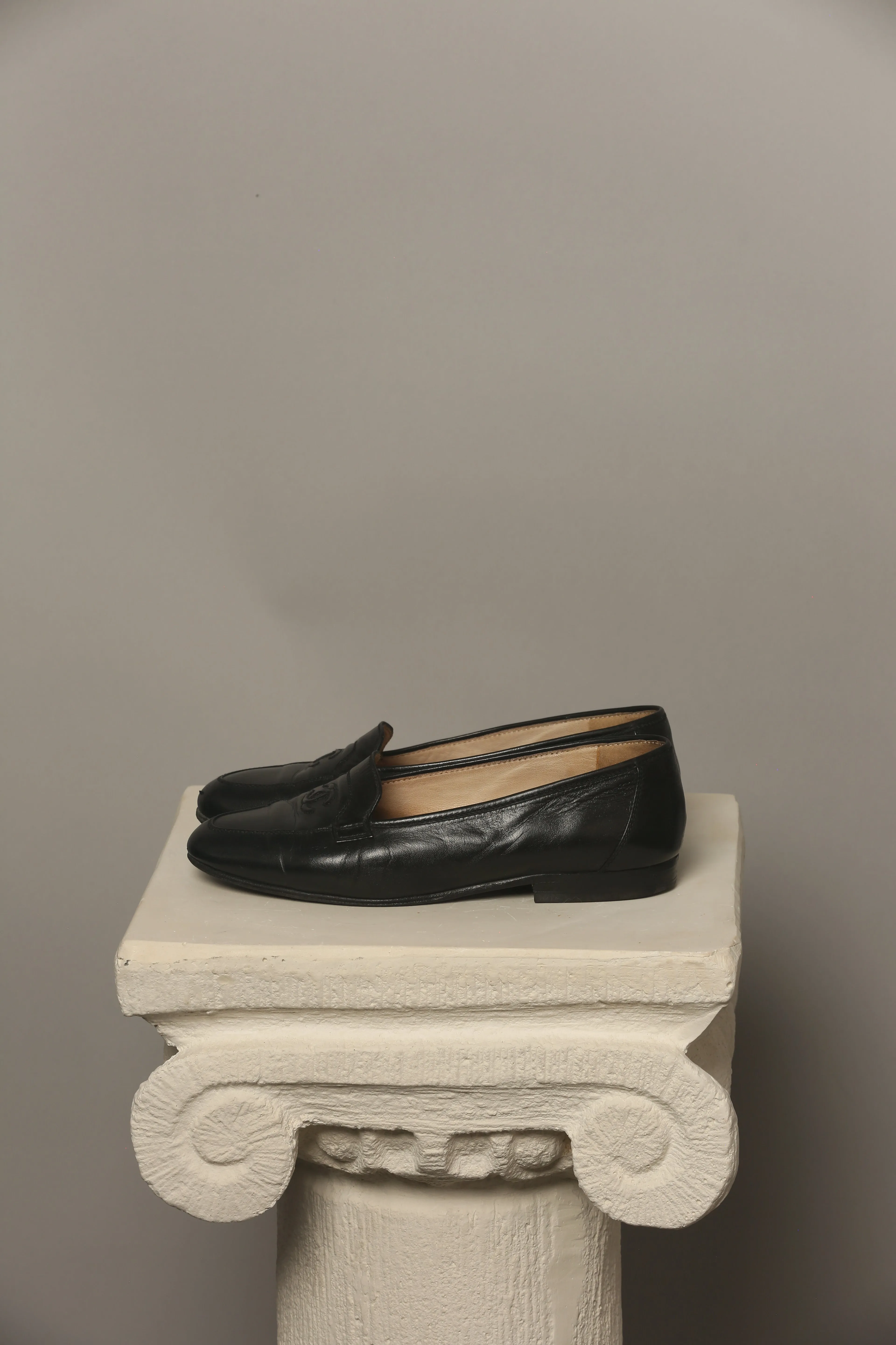 Vintage CHANEL Loafer