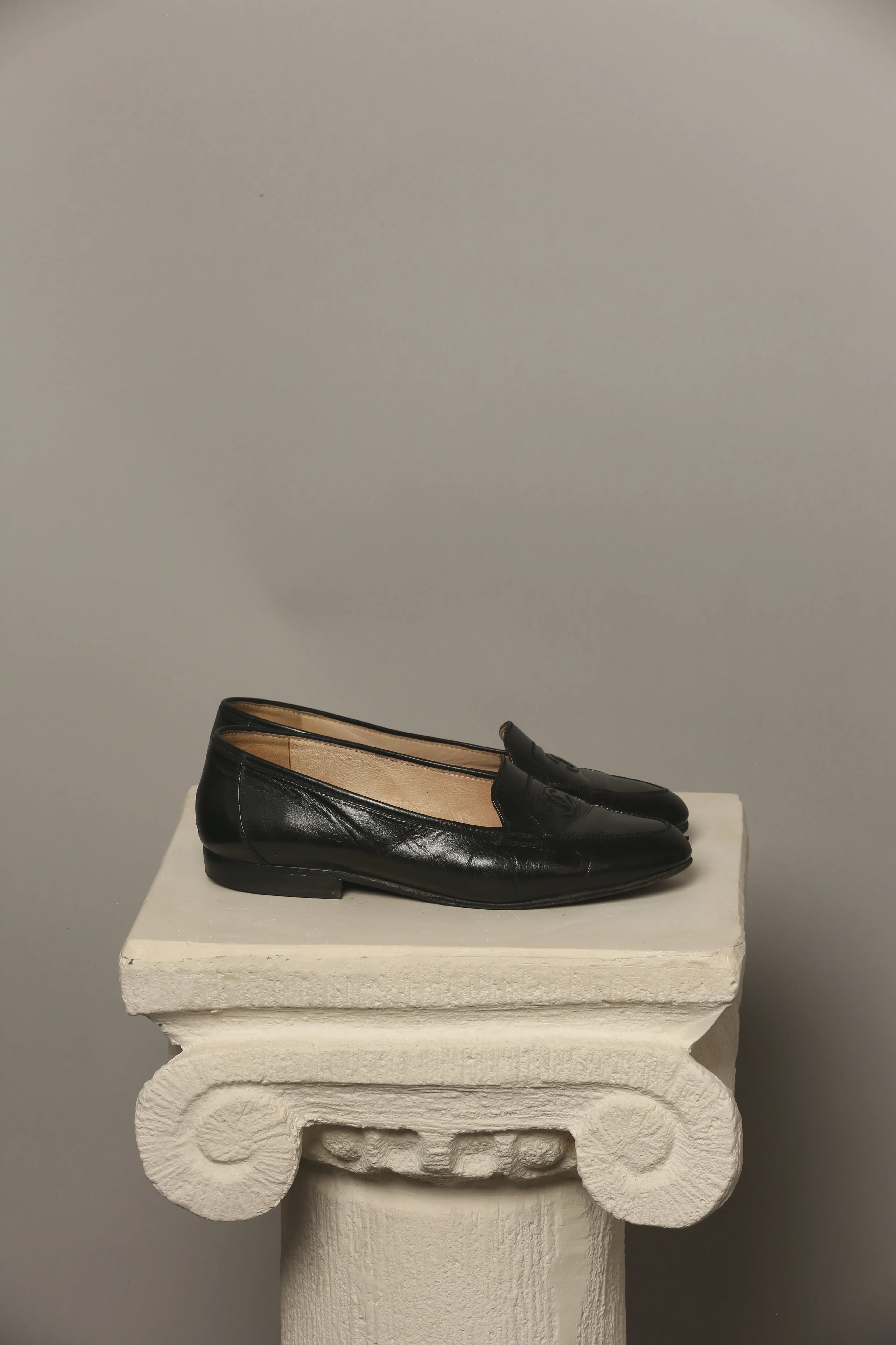 Vintage CHANEL Loafer
