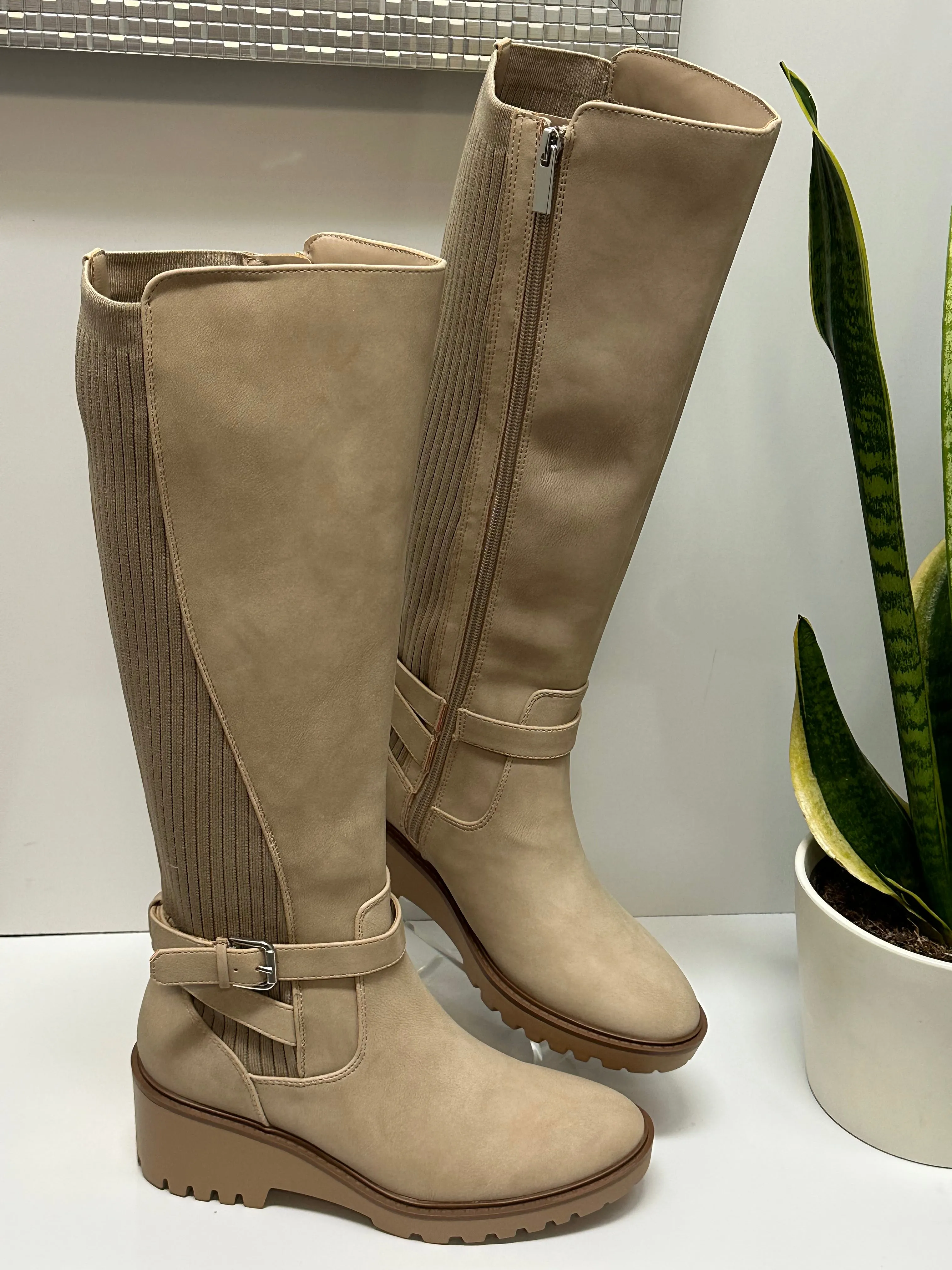 Women Boots/Beige-Zone