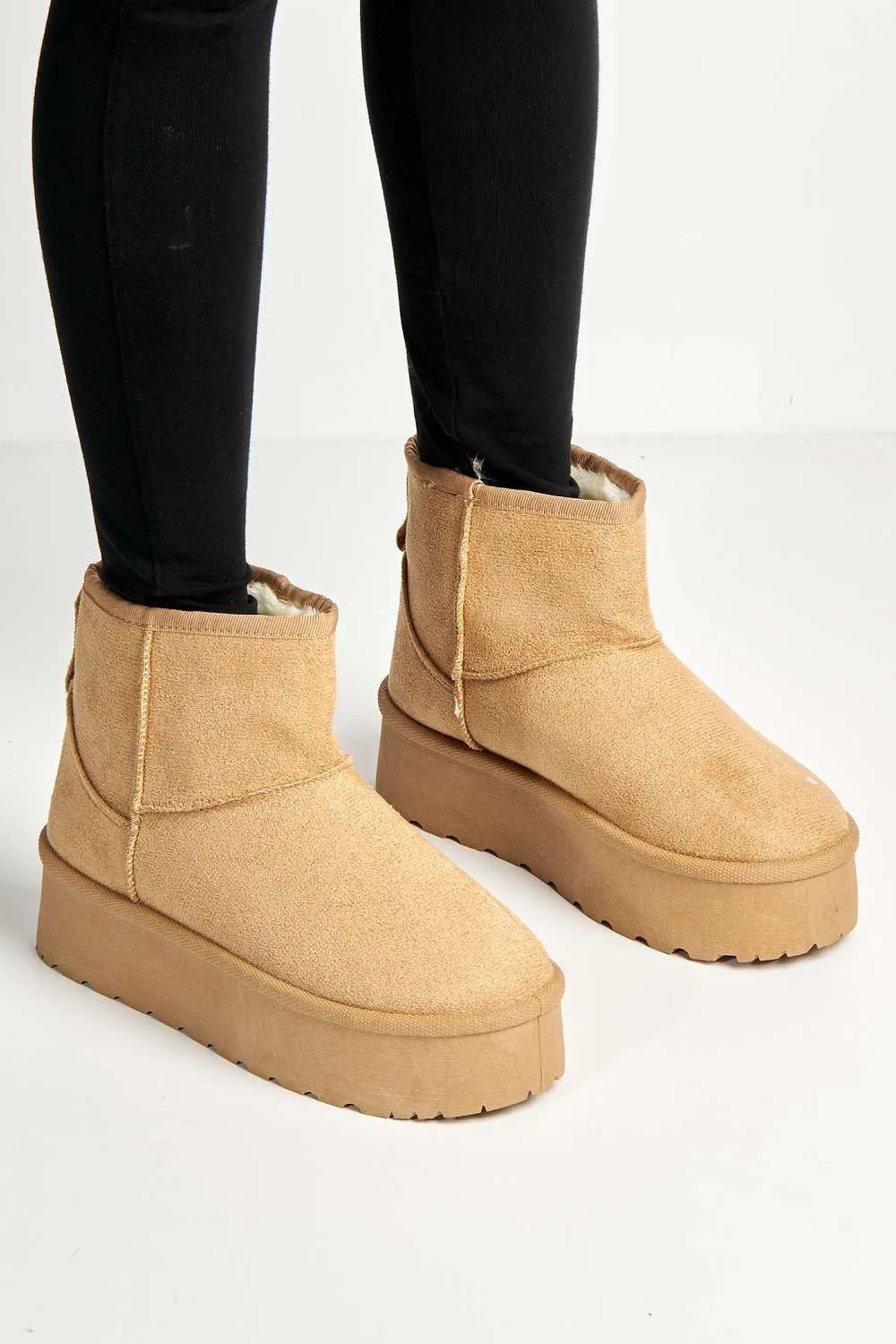 Yulla Flatform Faux Fur Lining Flatform Ankle Boots in Sand